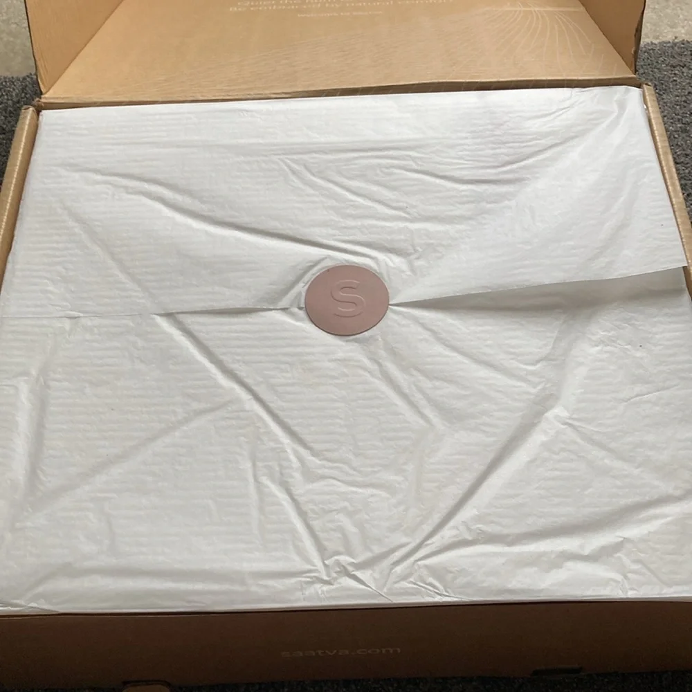 Twin XL mattress pad NEW IN BOX